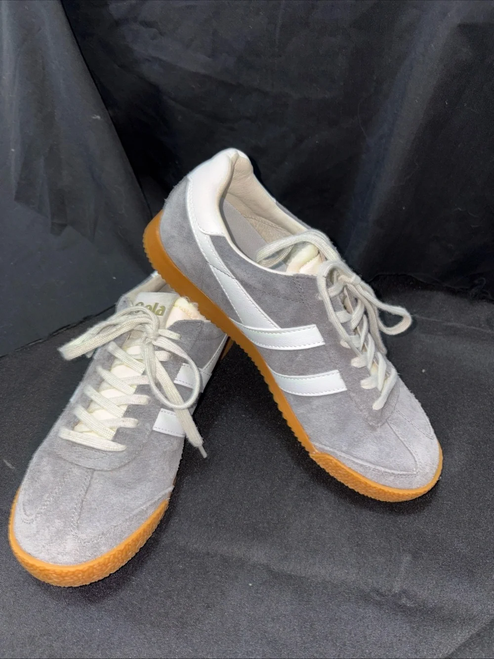 Gola women’s size 9 Gray Suede Sneakers with White Stripes and Gum Sole